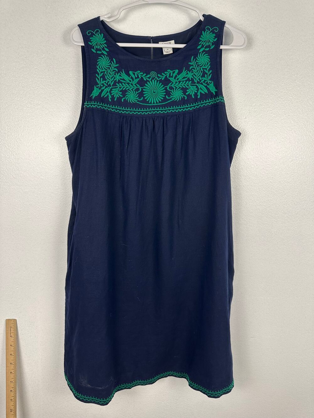 J.Crew outlet shift dress navy blue linen distinctive green embroidery Medium